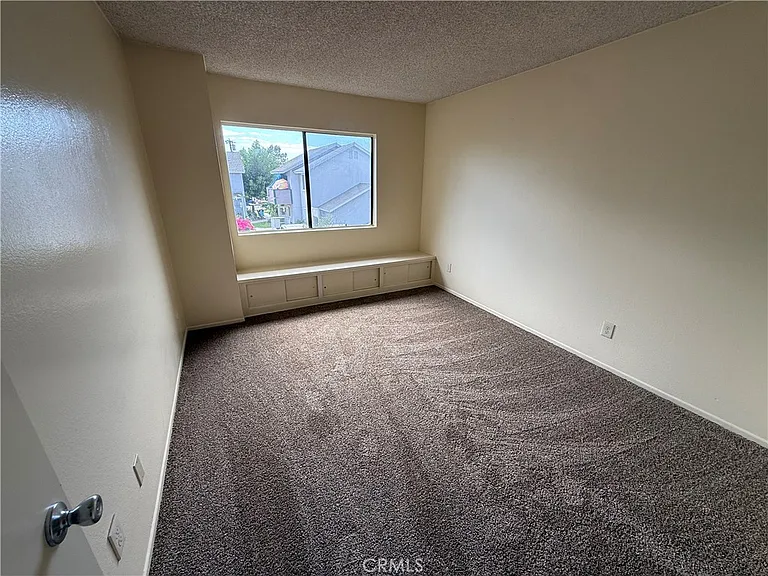 860 N Glassell St — Photo 29