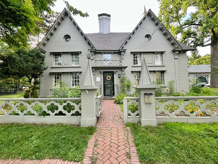24 Chestnut St #2 — Photo 86