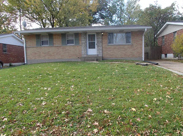 1388 Cove Ln, Saint Louis, MO 63138