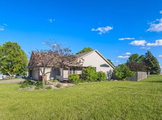 1201 E 61st St, Sioux Falls, SD 57108