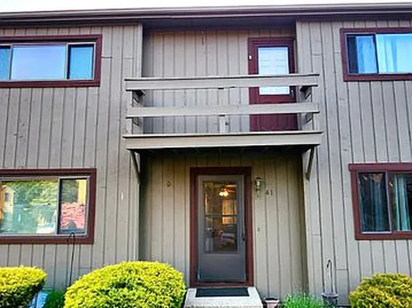 61 Orangewood W, Derby, CT 06418