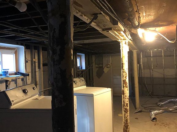 3rd image of 53 Sprague Ave