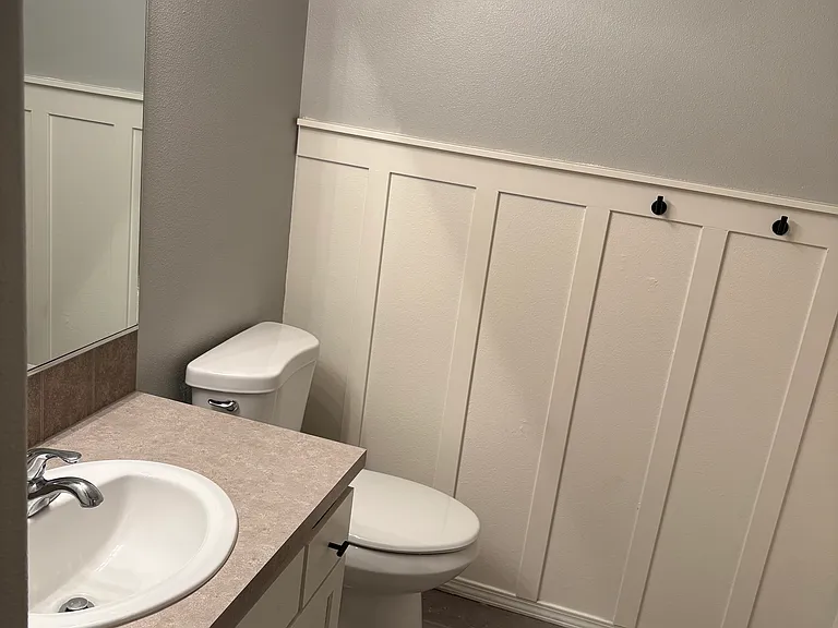 466 Corinne Dr — Photo 29