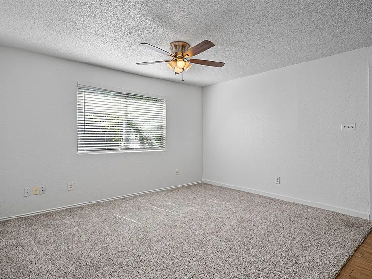 5501 Spring Meadow Rd #B — Photo 15