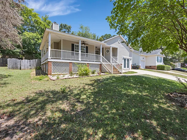 156 Firebridge Dr — Photo 1