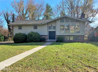 1136 Venice Rd, Knoxville, TN 37923