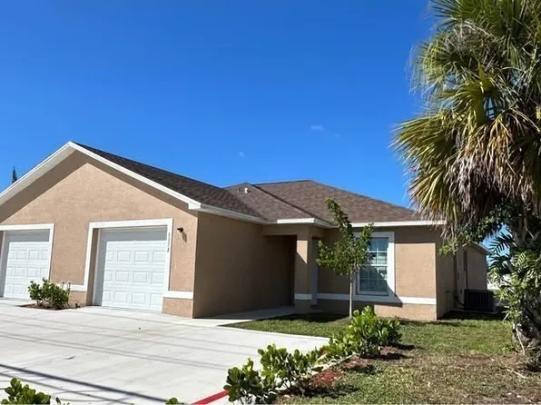 1113 Gleason Pkwy, Cape Coral, FL 33914