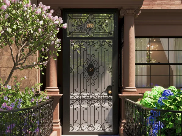 120 East 37th Street image 1 of 9