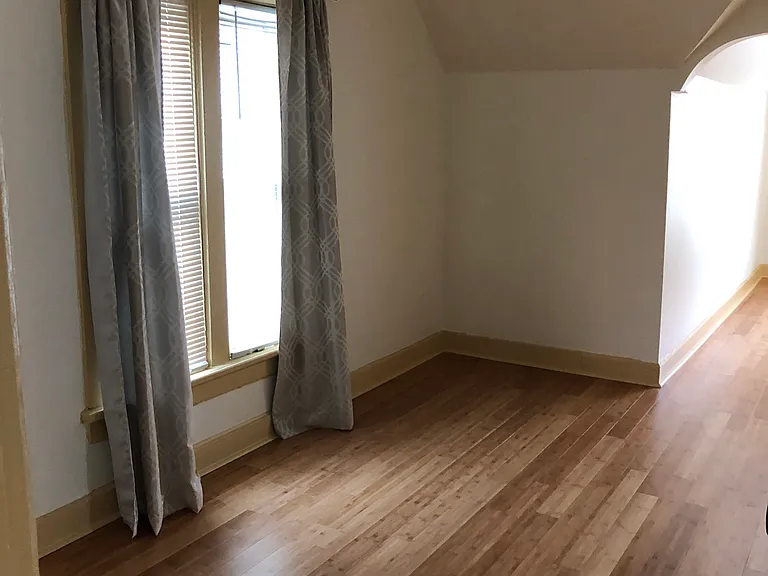 1454 N Franklin Pl #A — Photo 17