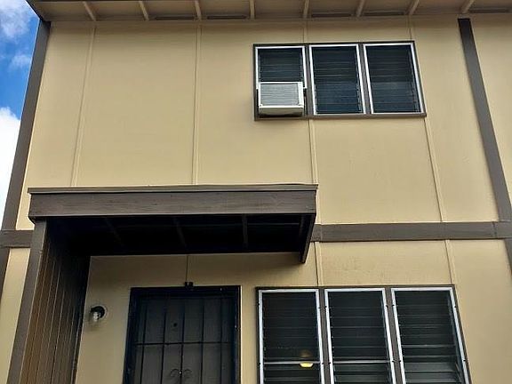 5th image of 98-1284 Hoohiki Pl APT F