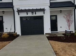5 N Lenny Dr, Clayton, NC 27520