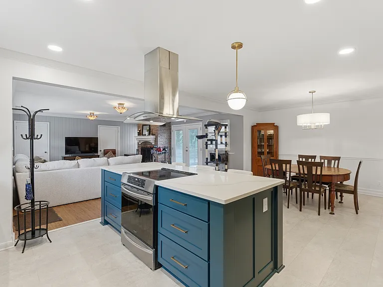 2117 Shades Crest Rd SE — Photo 31