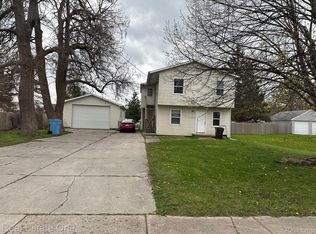 2223 W Jolly Rd, Lansing, MI 48911
