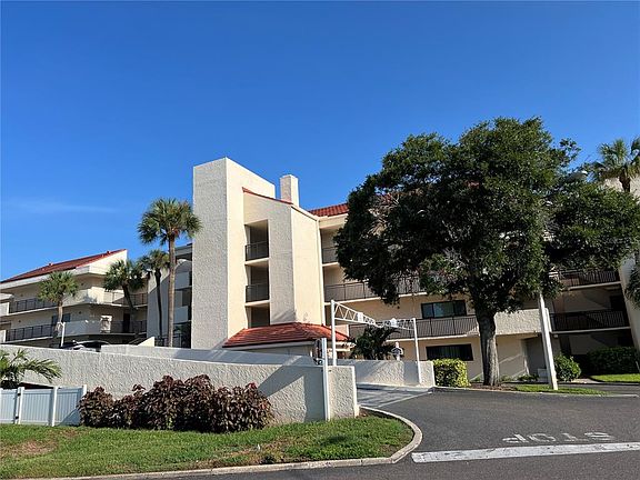 2nd image of 5541 Puerta Del Sol Blvd S Unit 415