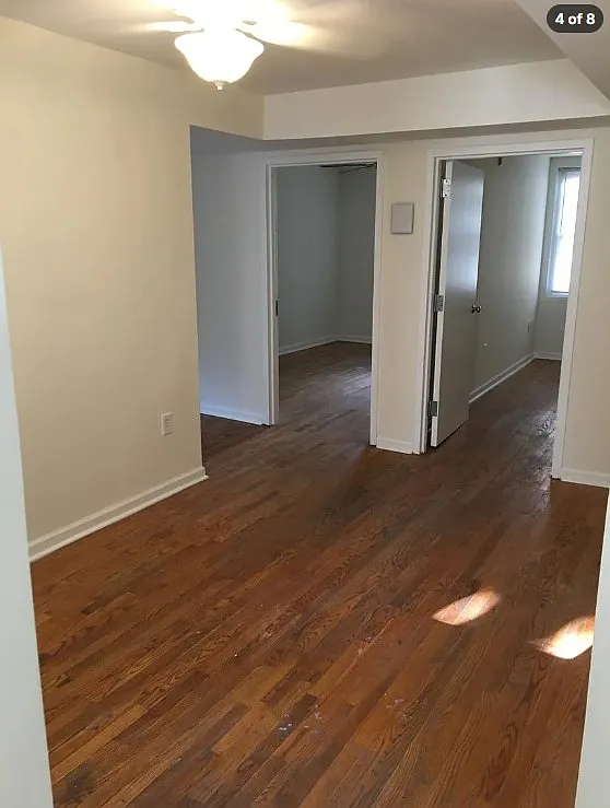 2 bed, 700 sqft, $2,100 — Photo 3