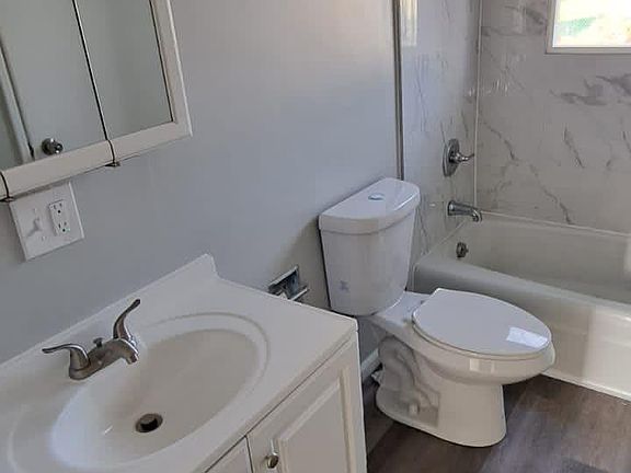 5th image of 18103 Orleans Dr