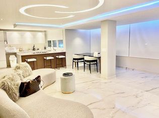 3 Laguna, Carolina, PR 00979