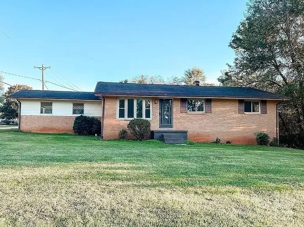 5229 Mays St, Conover, NC 28613