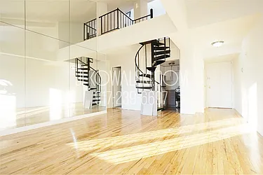 Rented by R New York