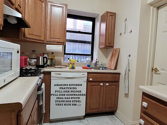 4th image of 434 E 75th St APT 2A