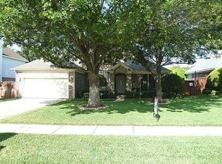 2113 Columbia Dr, Flower Mound, TX 75022