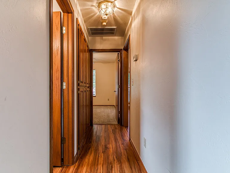 2913 Daybreak Dr — Photo 8