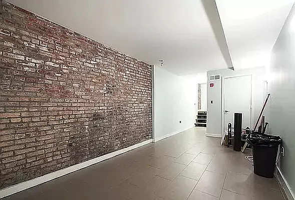 Rented by Brickview NYC Realty NYV LLC | media 11
