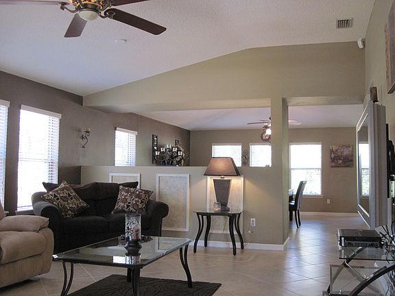 4th image of 88 Lindsay Dr