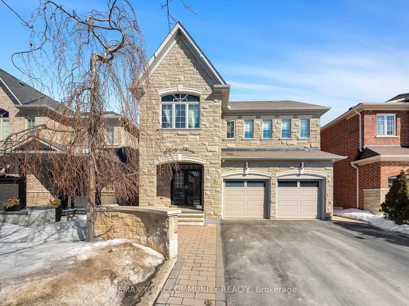 67 Trudeau Dr, Vaughan, ON L4H 0B7