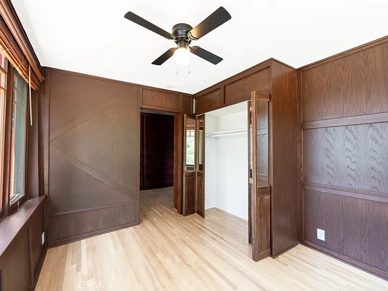89 E Alegria Ave — Photo 14