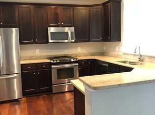 44007 Vaira Ter, Chantilly, VA 20152