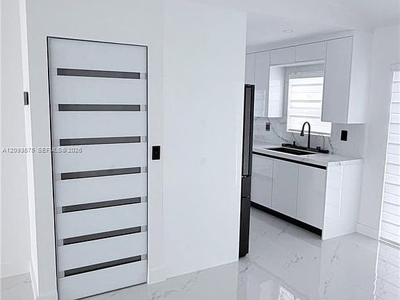 3rd image of 20726 SW 105th Ave #1