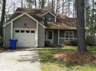 901 Birchwood Ct, Newport News, VA 23608
