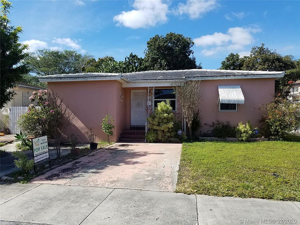 1st image of 424 E Tamiami Blvd