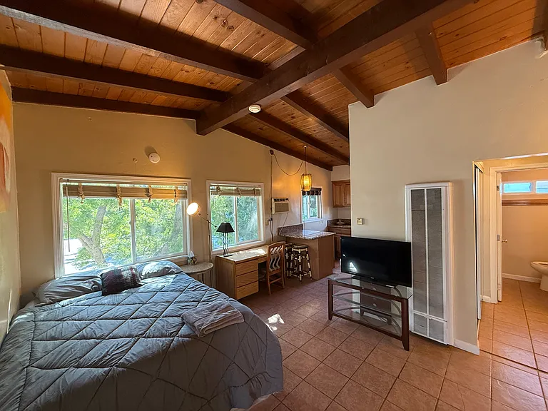 5890 Lindo Paseo #6 — Photo 2