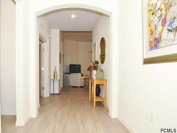 4th image of 40 Park Place Cir