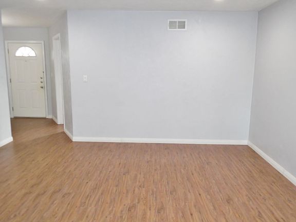 2nd image of 6933 Sunflower Cir N