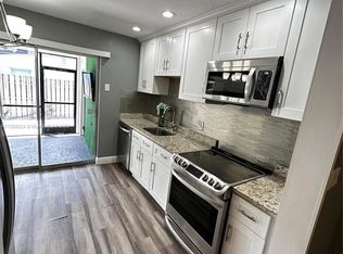 546 NW 42nd St, Oakland Park, FL 33309