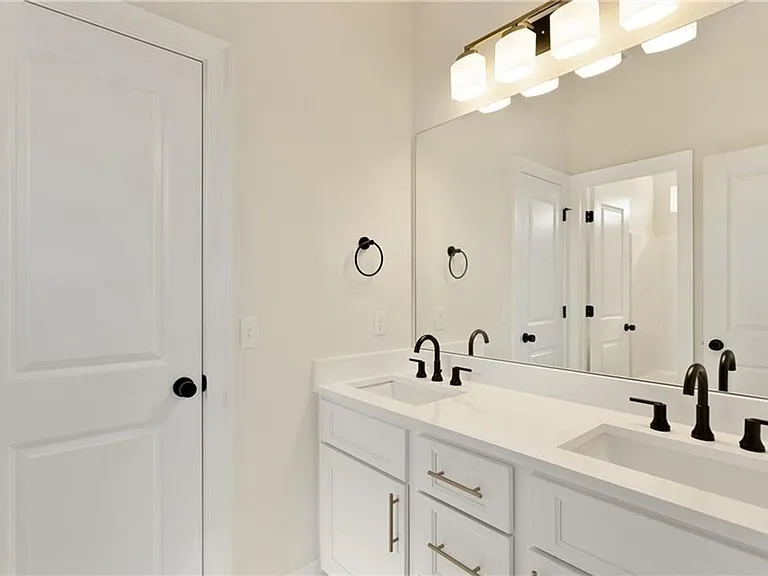 3438 E Galaxy Cir — Photo 13