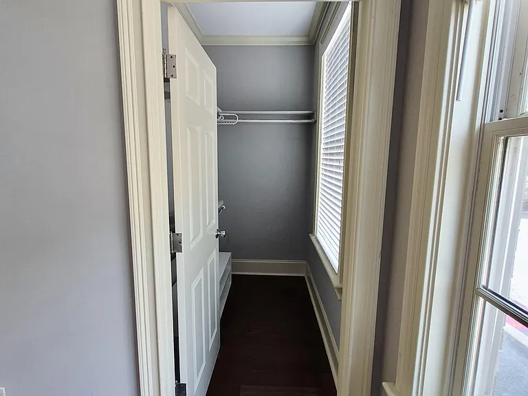 319 Berrien St — Photo 17