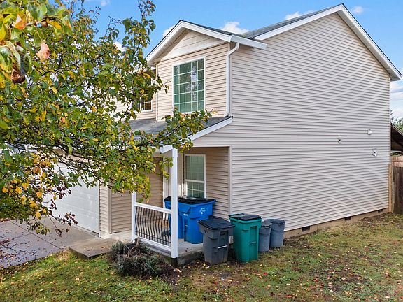 3rd image of 1124 W 31st St