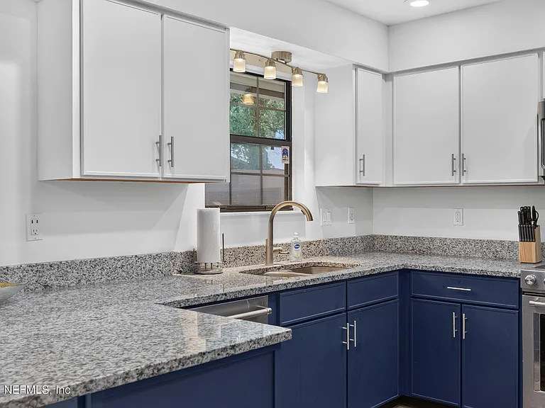 374 Orchis Rd — Photo 25