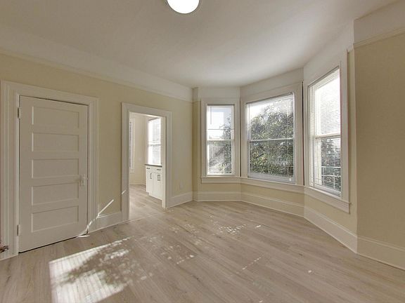 2nd image of 2059 Market St APT 24