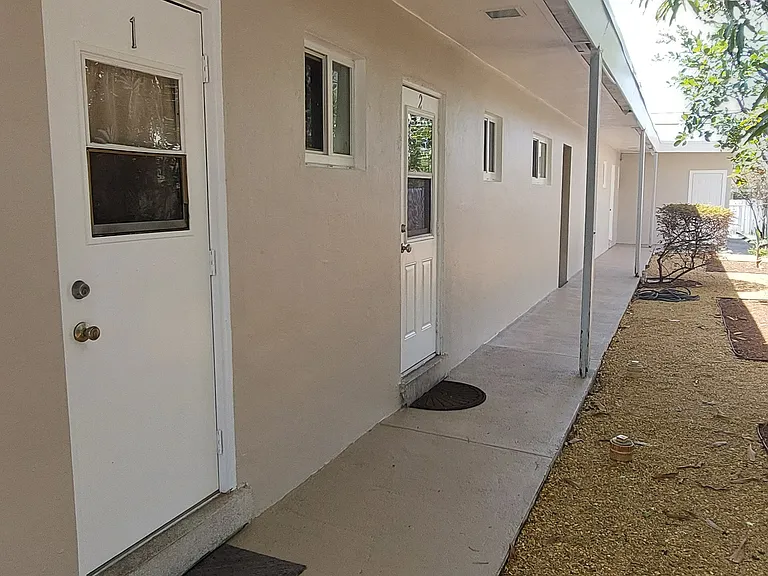 2109 Miami Rd #2 — Photo 10