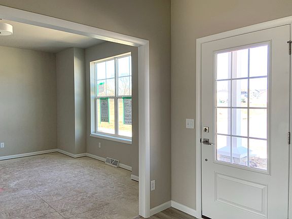 4th image of 107 Galileo Dr