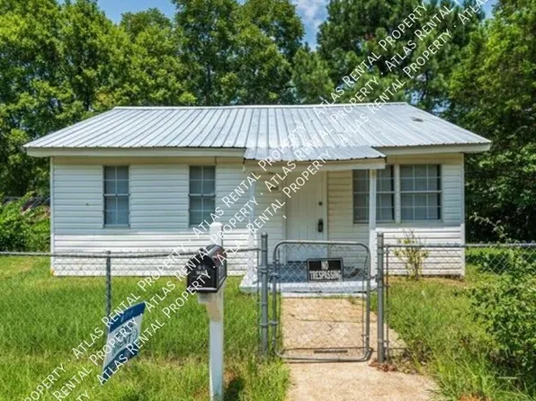 4002 23rd St NE, Tuscaloosa, AL 35404