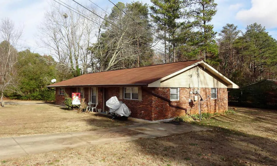 Building Photo 4