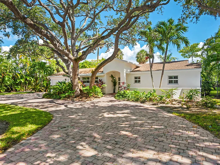 602 N Atlantic Dr — Photo 20