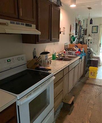 3rd image of 8326 David Lee Ln #58