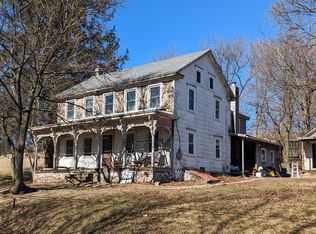 2029 Sunny Rd, New Ringgold, PA 17960